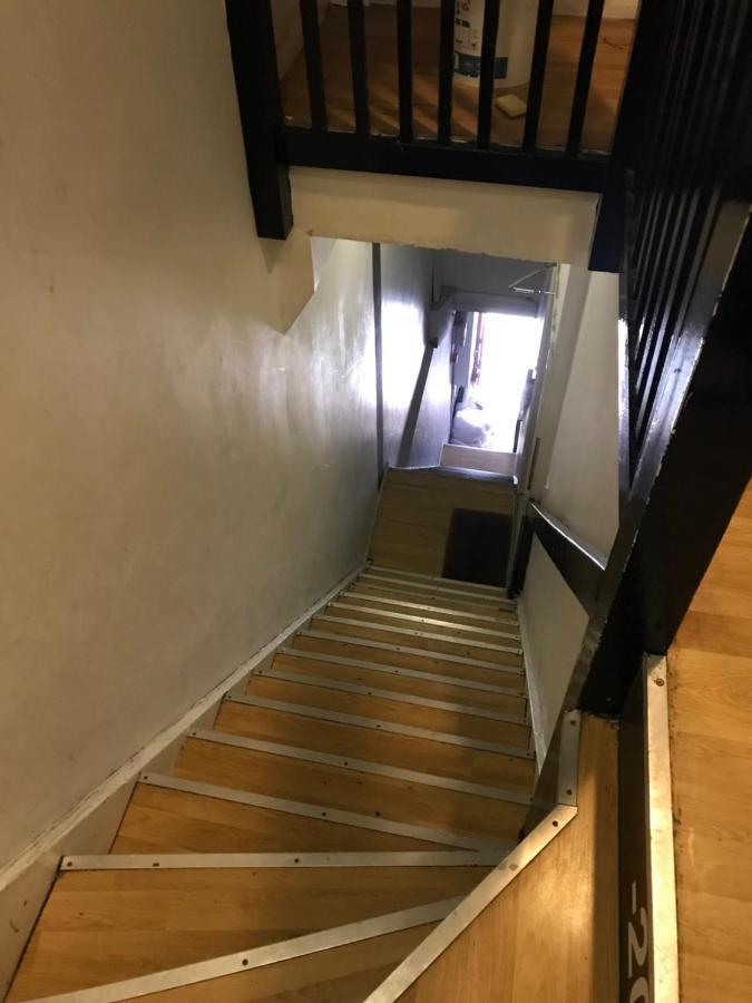 לונדון Stylish Budget 4 Bedroom Flat In Brick Lane מראה חיצוני תמונה